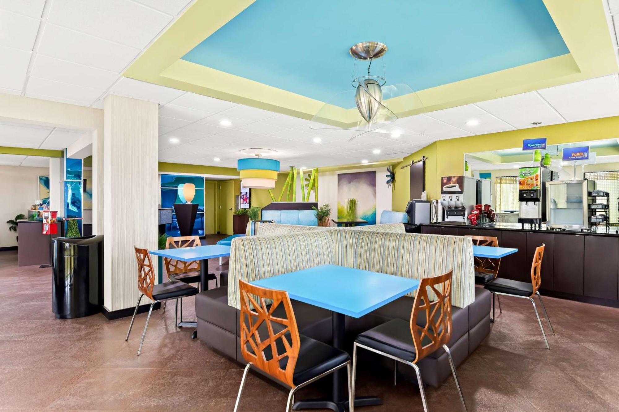 Western Hotel 3*